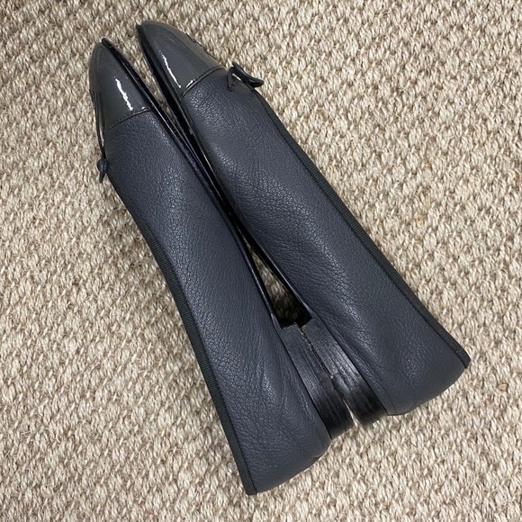 Authentic Chanel grey ballet flats 37.5 - Picture 5 of 12